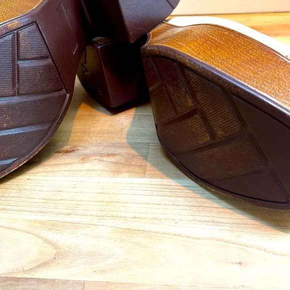 House of Harlow 1960 Griffin Ivory Leather Chunky Platform Brown Slide Sandals - Picture 14 of 14